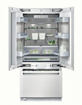 מקרר אינטגרלי 3 דלתות כולל מקפיא GAGGENAU גגנאו דגם RY492