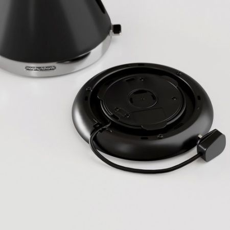 קומקום חשמלי מבית MORPHY RICHARDS מורפי ריצ'ארדס דגם VENTURE 100131