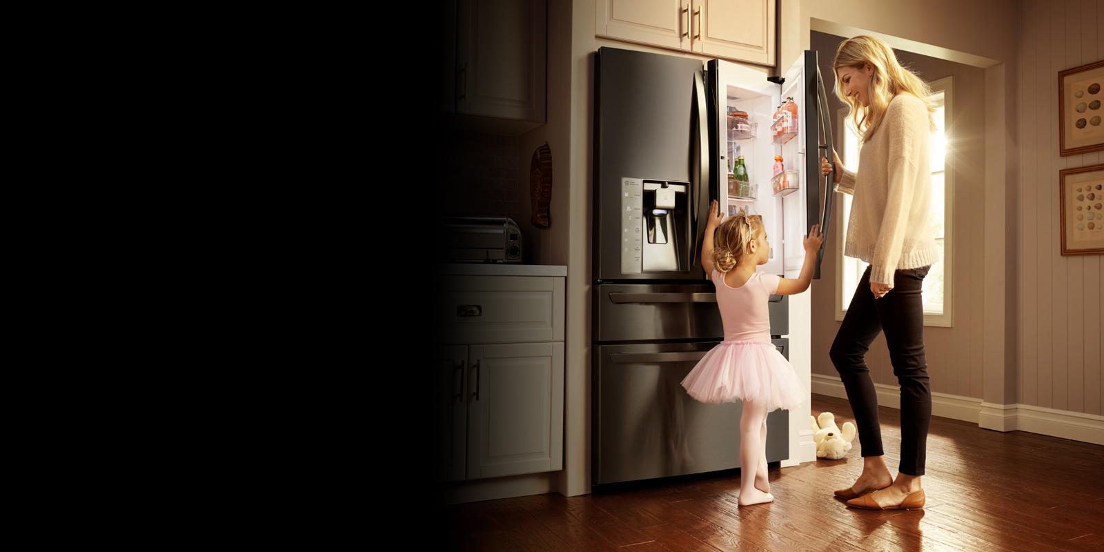 GR-X265INS_6_lifestyle_Door-in-Door_D_24092019